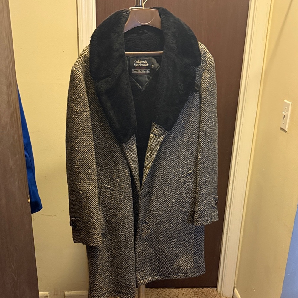 Saks Fifth Avenue Women's Black and White Pea Coat